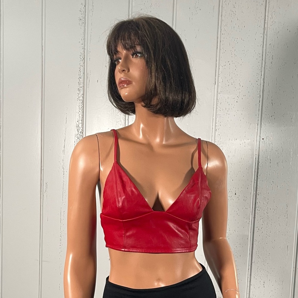 Forever 21 Women's Red Pleather Triangle Bralette Sz S